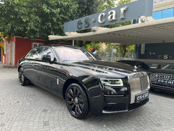 rolls-royce-ghost-big-2