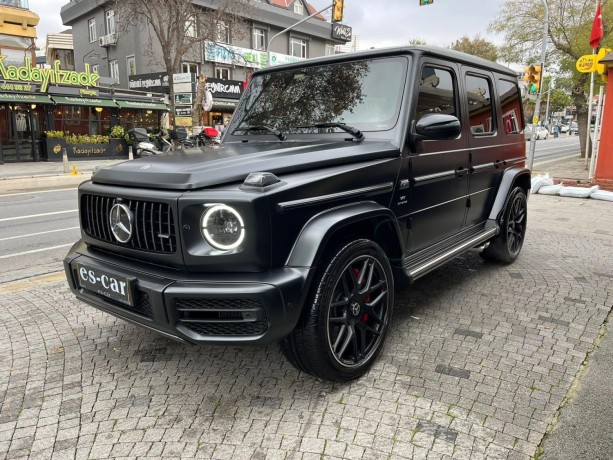 2023-mercedes-g63-amg-big-3