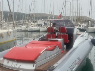 2012 Albatro 32 Cabin