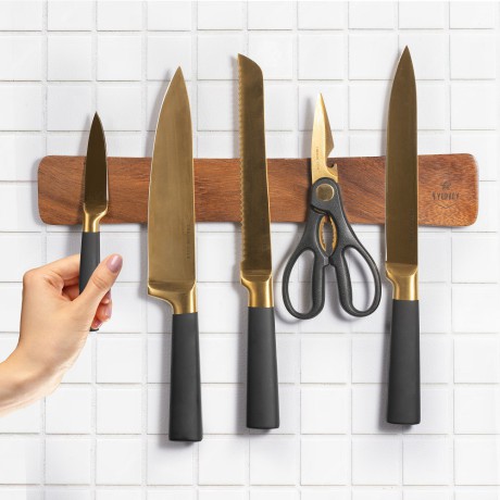 keep-knives-secure-magnetic-knife-holder-for-wall-big-0